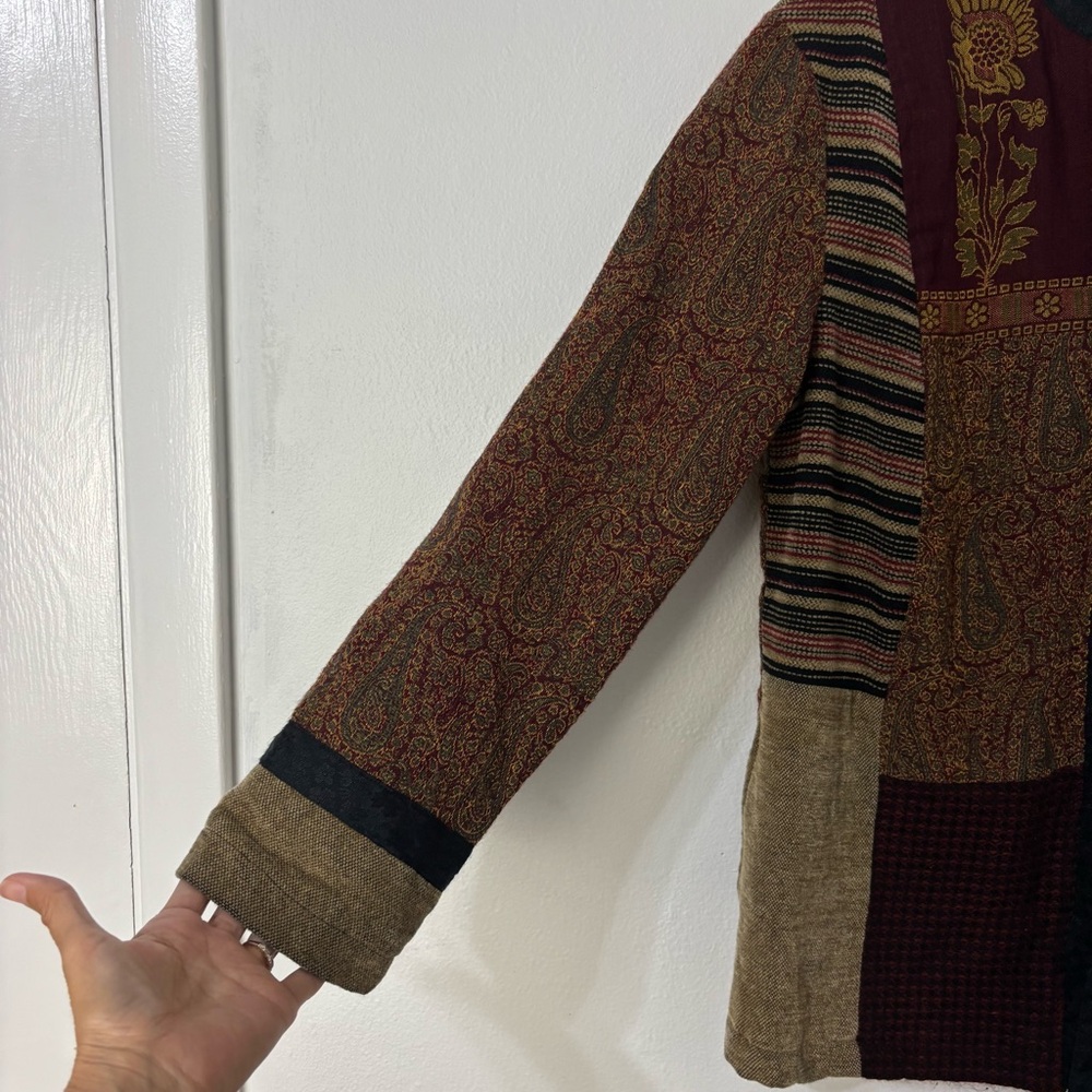 White Stag Patchwork Tapestry Jacket Boho Quilted… - image 9